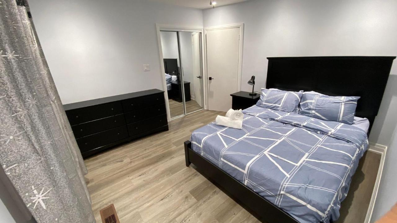 Spectacular 3 Bedroom 2 Wr House - Close To Airport Τορόντο Εξωτερικό φωτογραφία