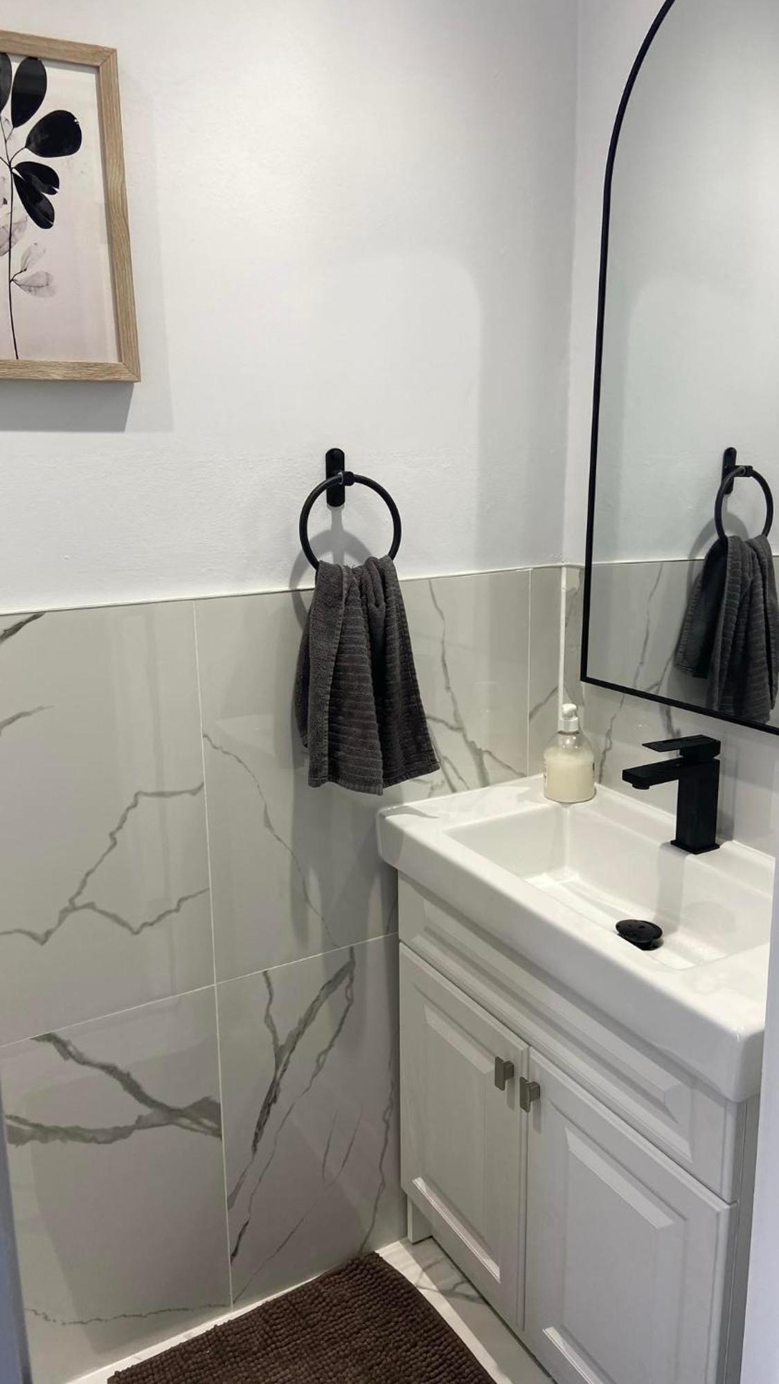Spectacular 3 Bedroom 2 Wr House - Close To Airport Τορόντο Εξωτερικό φωτογραφία